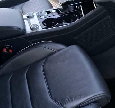 Фольксваген Туарег 2020 у Ахтырке на Automoto.ua Чорний Фольксваген Туарег, об'ємом двигуна 2.97 л та пробігом 150 тис. км за 52700 $, фото 41 на Automoto.ua