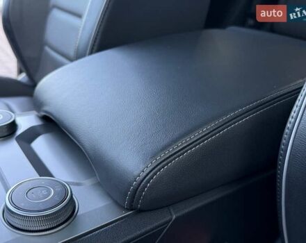 Черный Фольксваген Туарег, объемом двигателя 2.97 л и пробегом 79 тыс. км за 59400 $, фото 15 на Automoto.ua