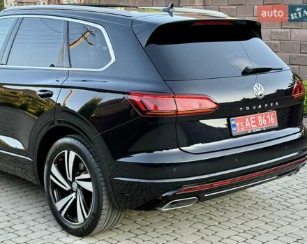 Черный Фольксваген Туарег, объемом двигателя 2.97 л и пробегом 79 тыс. км за 59400 $, фото 102 на Automoto.ua