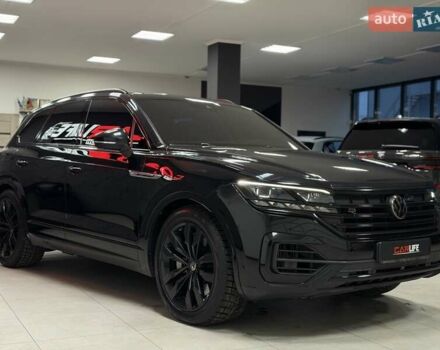 Чорний Фольксваген Туарег, об'ємом двигуна 3.96 л та пробігом 138 тис. км за 64500 $, фото 10 на Automoto.ua