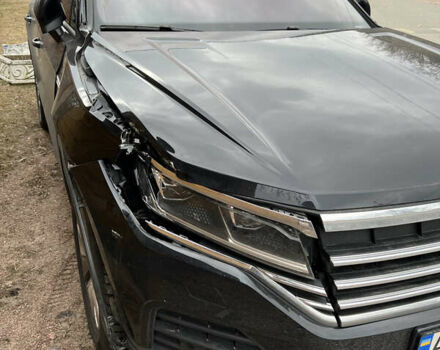 Черный Фольксваген Туарег, объемом двигателя 2.97 л и пробегом 49 тыс. км за 49800 $, фото 18 на Automoto.ua