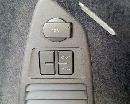 Чорний Фольксваген Туарег, об'ємом двигуна 3 л та пробігом 86 тис. км за 56900 $, фото 28 на Automoto.ua