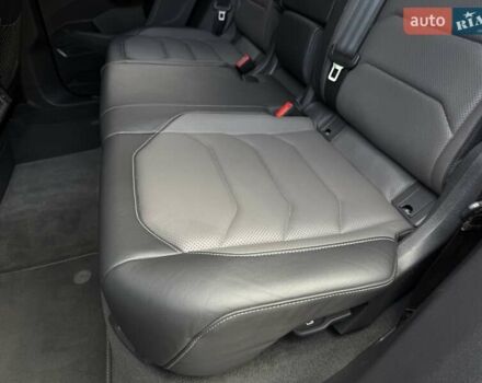 Черный Фольксваген Туарег, объемом двигателя 2.97 л и пробегом 138 тыс. км за 56800 $, фото 78 на Automoto.ua