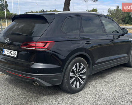 Черный Фольксваген Туарег, объемом двигателя 2.99 л и пробегом 100 тыс. км за 48000 $, фото 6 на Automoto.ua