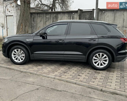 Чорний Фольксваген Туарег, об'ємом двигуна 2.97 л та пробігом 155 тис. км за 42900 $, фото 10 на Automoto.ua