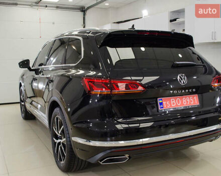 Черный Фольксваген Туарег, объемом двигателя 2.97 л и пробегом 95 тыс. км за 60000 $, фото 16 на Automoto.ua