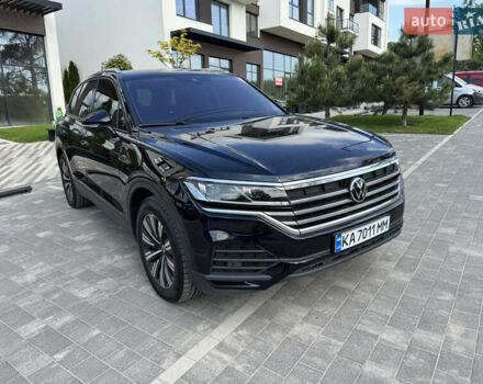 Черный Фольксваген Туарег, объемом двигателя 3 л и пробегом 137 тыс. км за 47200 $, фото 3 на Automoto.ua