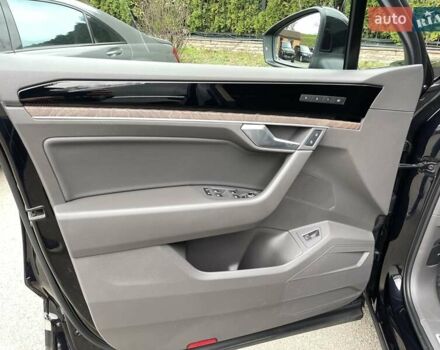 Чорний Фольксваген Туарег, об'ємом двигуна 3 л та пробігом 88 тис. км за 53500 $, фото 12 на Automoto.ua