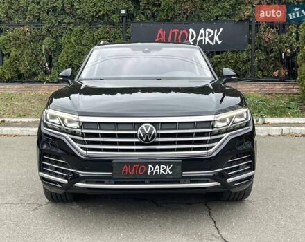 Чорний Фольксваген Туарег, об'ємом двигуна 3 л та пробігом 88 тис. км за 53500 $, фото 3 на Automoto.ua