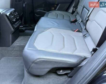 Черный Фольксваген Туарег, объемом двигателя 2.97 л и пробегом 79 тыс. км за 59400 $, фото 22 на Automoto.ua