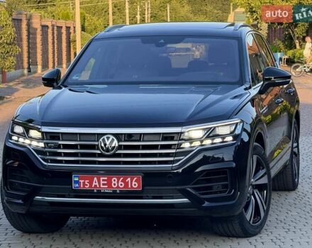 Черный Фольксваген Туарег, объемом двигателя 2.97 л и пробегом 79 тыс. км за 59400 $, фото 118 на Automoto.ua