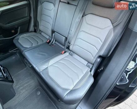 Черный Фольксваген Туарег, объемом двигателя 2.97 л и пробегом 79 тыс. км за 59400 $, фото 26 на Automoto.ua