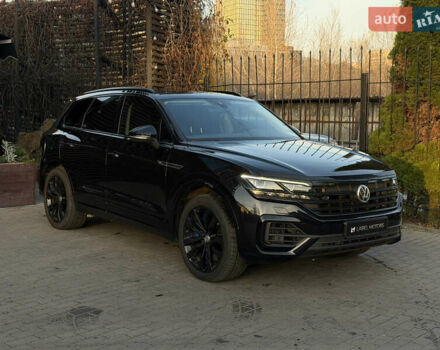 Чорний Фольксваген Туарег, об'ємом двигуна 3.96 л та пробігом 115 тис. км за 57900 $, фото 2 на Automoto.ua