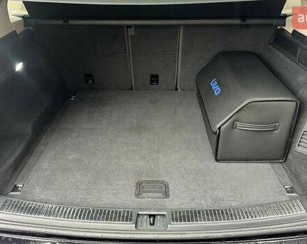 Чорний Фольксваген Туарег, об'ємом двигуна 3 л та пробігом 145 тис. км за 49990 $, фото 21 на Automoto.ua