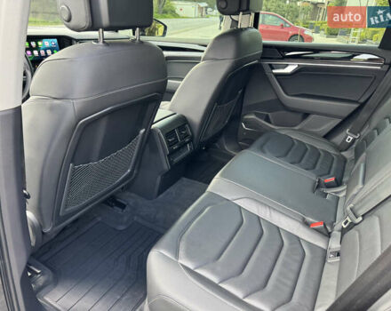 Черный Фольксваген Туарег, объемом двигателя 3 л и пробегом 137 тыс. км за 47200 $, фото 31 на Automoto.ua