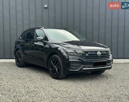 Черный Фольксваген Туарег, объемом двигателя 3 л и пробегом 116 тыс. км за 60900 $, фото 3 на Automoto.ua