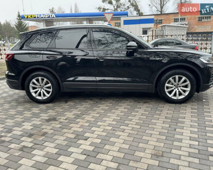 Чорний Фольксваген Туарег, об'ємом двигуна 2.97 л та пробігом 155 тис. км за 42900 $, фото 8 на Automoto.ua
