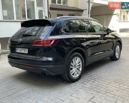 Черный Фольксваген Туарег, объемом двигателя 3 л и пробегом 80 тыс. км за 50000 $, фото 4 на Automoto.ua