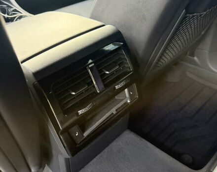 Чорний Фольксваген Туарег, об'ємом двигуна 2.99 л та пробігом 170 тис. км за 51500 $, фото 6 на Automoto.ua