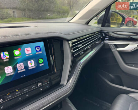 Черный Фольксваген Туарег, объемом двигателя 3 л и пробегом 137 тыс. км за 47200 $, фото 29 на Automoto.ua