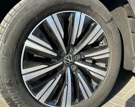 Черный Фольксваген Туарег, объемом двигателя 2.99 л и пробегом 200 тыс. км за 39990 $, фото 3 на Automoto.ua