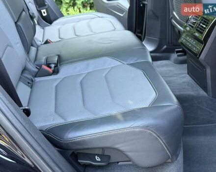 Черный Фольксваген Туарег, объемом двигателя 2.97 л и пробегом 79 тыс. км за 59400 $, фото 34 на Automoto.ua