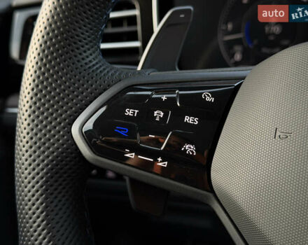 Чорний Фольксваген Туарег, об'ємом двигуна 3.96 л та пробігом 115 тис. км за 57900 $, фото 21 на Automoto.ua