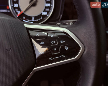 Черный Фольксваген Туарег, объемом двигателя 2.97 л и пробегом 100 тыс. км за 51999 $, фото 26 на Automoto.ua