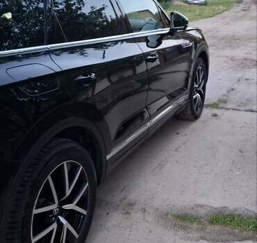 Фольксваген Туарег 2020 у Ахтырке на Automoto.ua Чорний Фольксваген Туарег, об'ємом двигуна 2.97 л та пробігом 150 тис. км за 52700 $, фото 9 на Automoto.ua