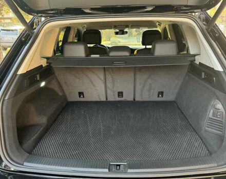 Черный Фольксваген Туарег, объемом двигателя 2.97 л и пробегом 49 тыс. км за 49800 $, фото 13 на Automoto.ua