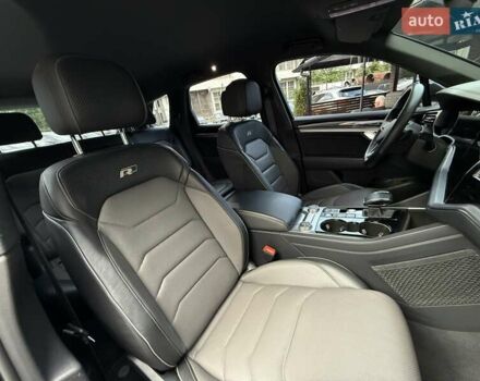 Черный Фольксваген Туарег, объемом двигателя 2.97 л и пробегом 138 тыс. км за 56800 $, фото 62 на Automoto.ua