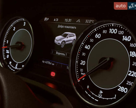 Черный Фольксваген Туарег, объемом двигателя 2.97 л и пробегом 100 тыс. км за 51999 $, фото 25 на Automoto.ua