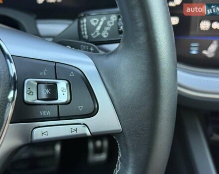 Черный Фольксваген Туарег, объемом двигателя 2.97 л и пробегом 79 тыс. км за 59400 $, фото 85 на Automoto.ua