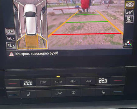 Черный Фольксваген Туарег, объемом двигателя 2.97 л и пробегом 208 тыс. км за 42000 $, фото 5 на Automoto.ua