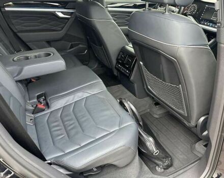 Черный Фольксваген Туарег, объемом двигателя 3 л и пробегом 94 тыс. км за 52000 $, фото 12 на Automoto.ua