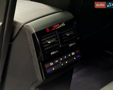 Чорний Фольксваген Туарег, об'ємом двигуна 3.96 л та пробігом 138 тис. км за 64500 $, фото 54 на Automoto.ua