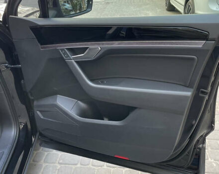 Черный Фольксваген Туарег, объемом двигателя 3 л и пробегом 80 тыс. км за 50000 $, фото 17 на Automoto.ua