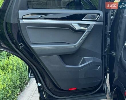 Черный Фольксваген Туарег, объемом двигателя 2.97 л и пробегом 79 тыс. км за 59400 $, фото 20 на Automoto.ua