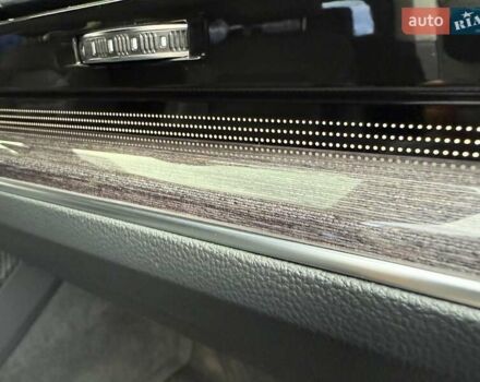 Черный Фольксваген Туарег, объемом двигателя 3 л и пробегом 101 тыс. км за 49200 $, фото 10 на Automoto.ua