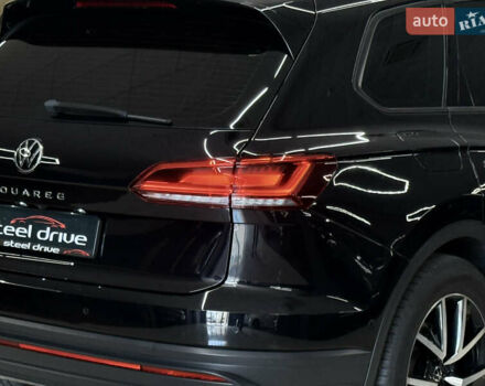 Черный Фольксваген Туарег, объемом двигателя 2.97 л и пробегом 100 тыс. км за 51999 $, фото 9 на Automoto.ua