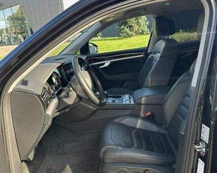 Черный Фольксваген Туарег, объемом двигателя 2.99 л и пробегом 200 тыс. км за 39990 $, фото 12 на Automoto.ua