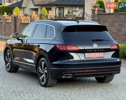 Черный Фольксваген Туарег, объемом двигателя 2.97 л и пробегом 79 тыс. км за 59400 $, фото 96 на Automoto.ua