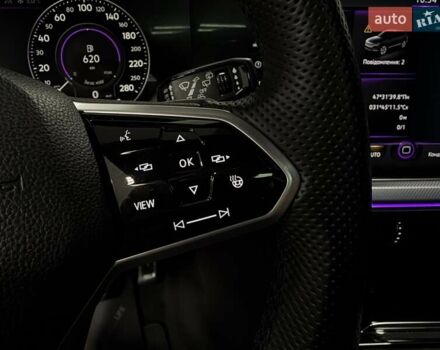 Чорний Фольксваген Туарег, об'ємом двигуна 3.96 л та пробігом 138 тис. км за 64500 $, фото 42 на Automoto.ua