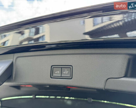 Черный Фольксваген Туарег, объемом двигателя 3 л и пробегом 137 тыс. км за 47200 $, фото 42 на Automoto.ua