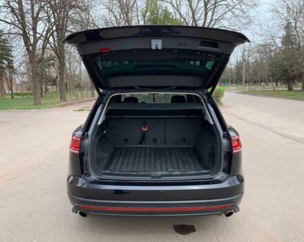 Черный Фольксваген Туарег, объемом двигателя 3 л и пробегом 138 тыс. км за 39999 $, фото 23 на Automoto.ua