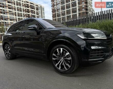 Черный Фольксваген Туарег, объемом двигателя 3 л и пробегом 101 тыс. км за 49200 $, фото 25 на Automoto.ua