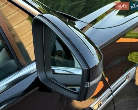 Черный Фольксваген Туарег, объемом двигателя 2.97 л и пробегом 79 тыс. км за 59400 $, фото 62 на Automoto.ua