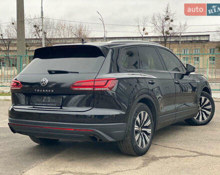 Черный Фольксваген Туарег, объемом двигателя 2.99 л и пробегом 180 тыс. км за 31700 $, фото 8 на Automoto.ua