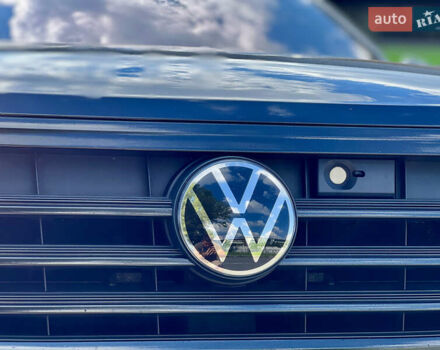 Черный Фольксваген Туарег, объемом двигателя 3 л и пробегом 171 тыс. км за 51999 $, фото 16 на Automoto.ua