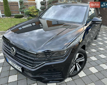 Черный Фольксваген Туарег, объемом двигателя 2.97 л и пробегом 161 тыс. км за 52500 $, фото 10 на Automoto.ua